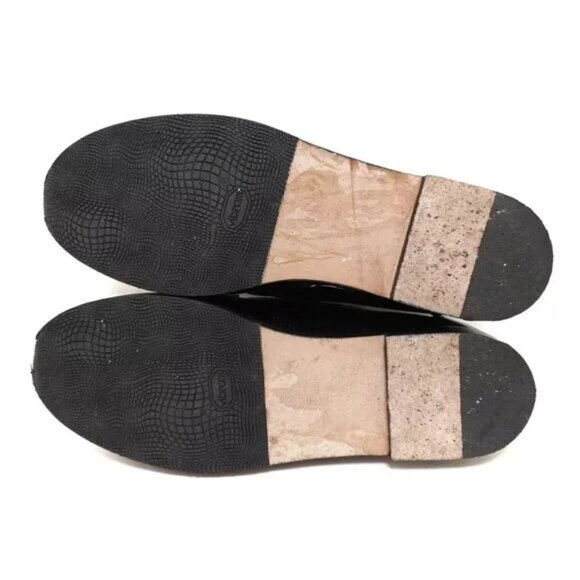 100% Authentic CHANEL Black White Patent Leather Women's Shoes 680-101824 - Picture 4 of 7